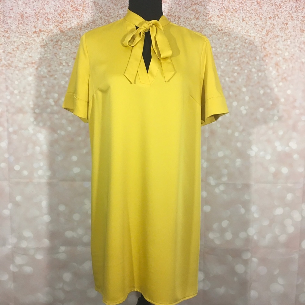 BCBGMAXAZRIA Ceylon Yellow Shift Dress